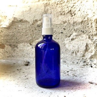 Flacon verre bleu 100 ml avec spray
