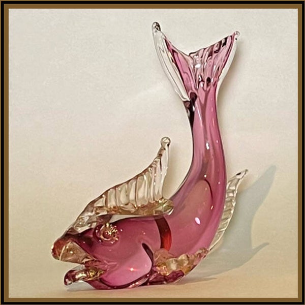 Hand geblazen beeld via roze