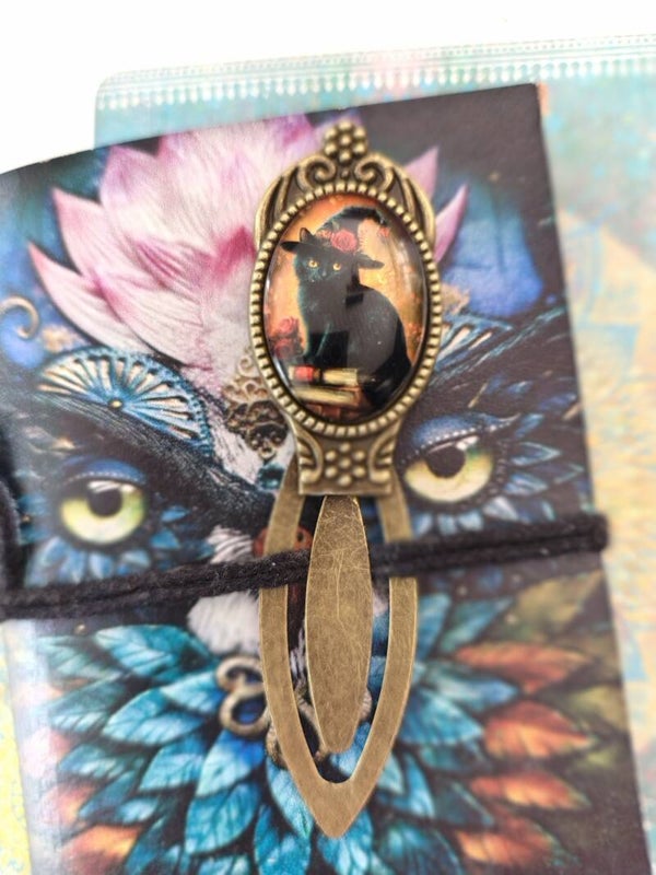 Boekenlegger kat met hoed