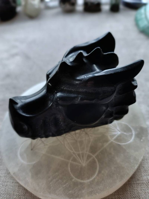 Obsediaan draken carving