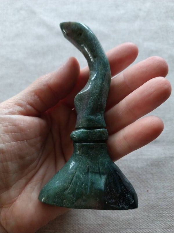 Mosagaat  carving Bezemsteel