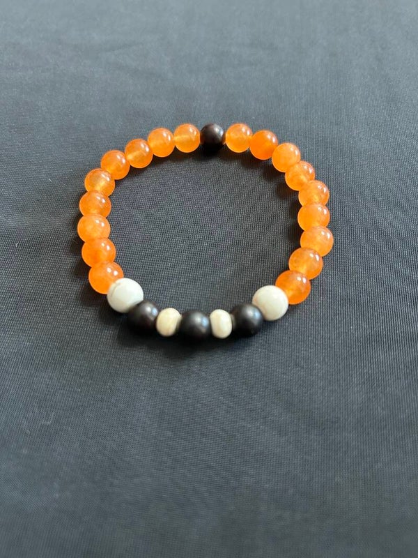 Orange/brown bead bracelet