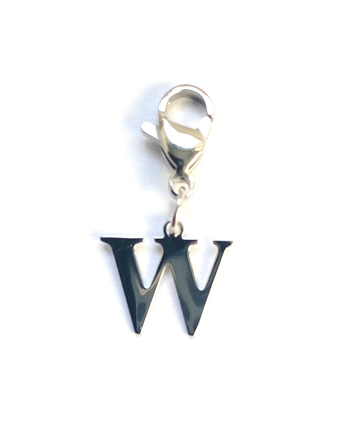 Bedel met sluiting letter W - zilver - Charm