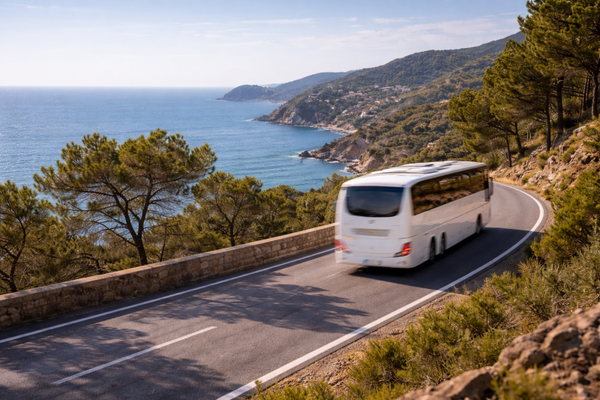 Servei Transport Cadaqués - Blanes