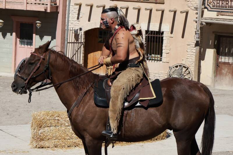 Aleandro et son Cheval 1