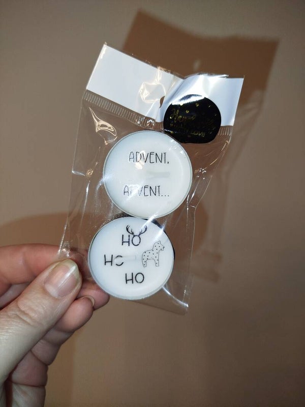 XMAS 2er Teelichter Silber mit Weihnachtstattoos