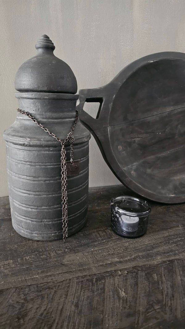 Mumbai pot