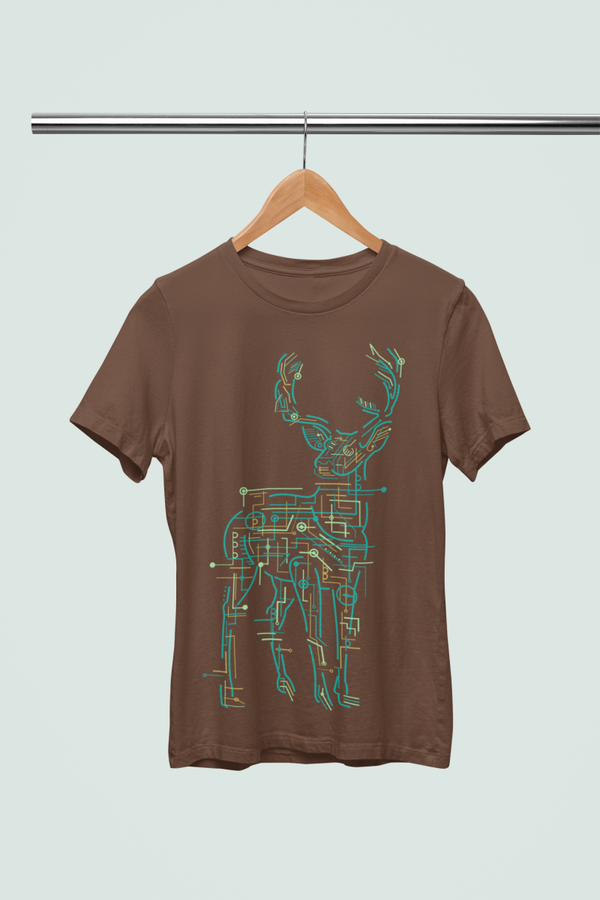 Unisex T-shirt met Futuristisch Hert van Circuitlijnen