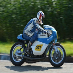 dsc_2196-1-standard.jpg