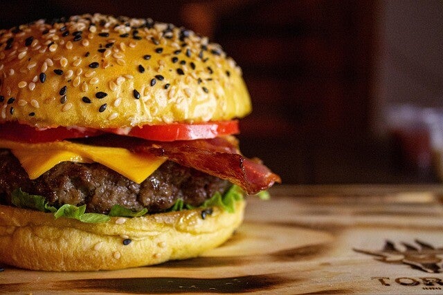 BBQ Cheese (180g) & Pommes Frites