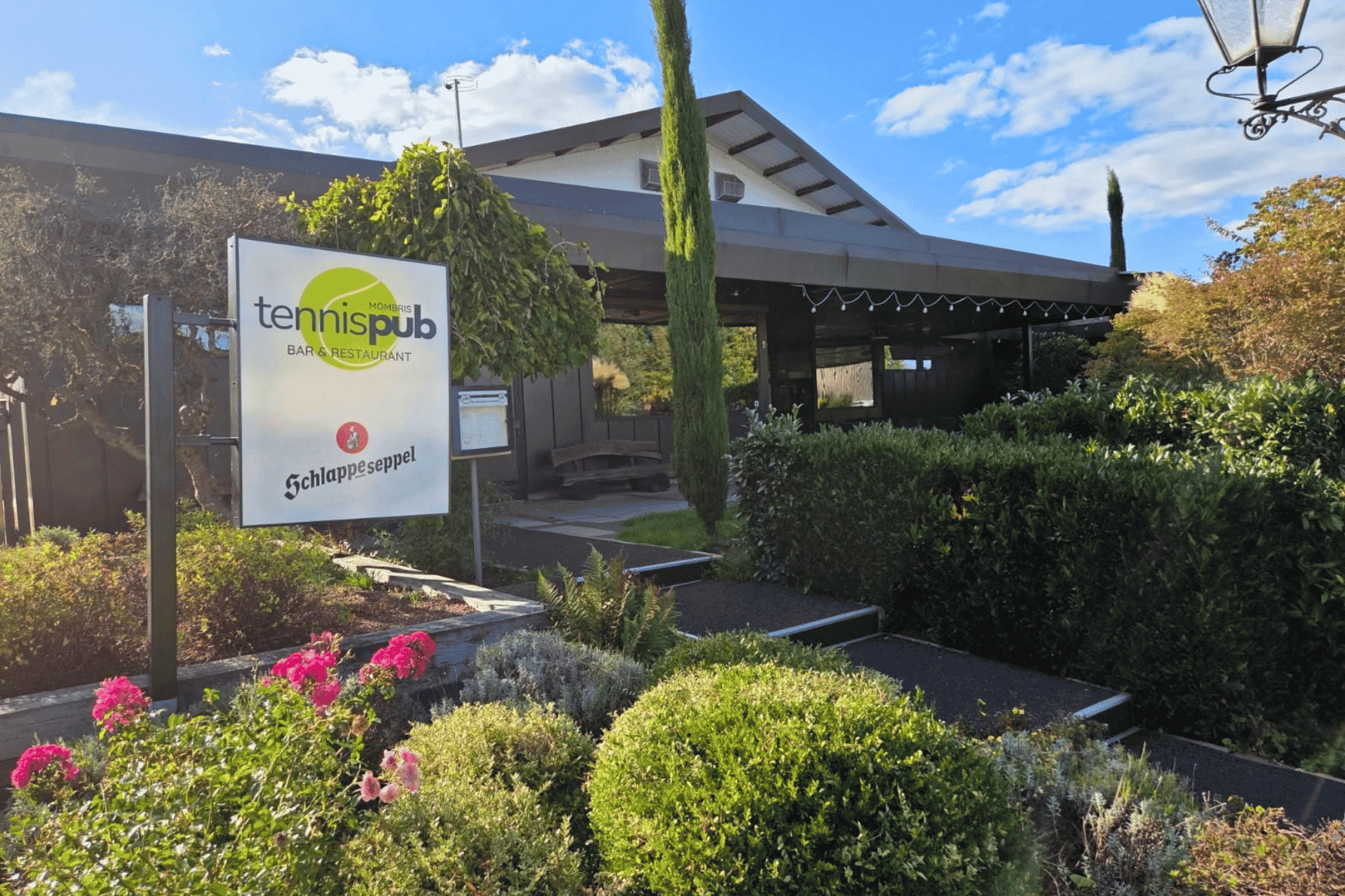 tennispub mömbris Bar & Restaurant