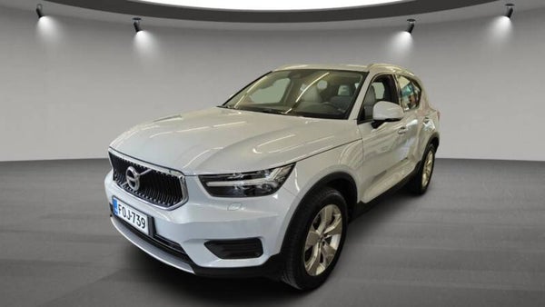 Volvo XC40 T3 Momentum aut *Keyless Go / Webasto / LED* -20