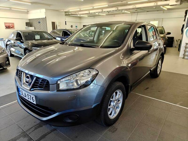Nissan Qashqai 1,6L Stop / Start System Visia 2WD 5M/T Select  -13