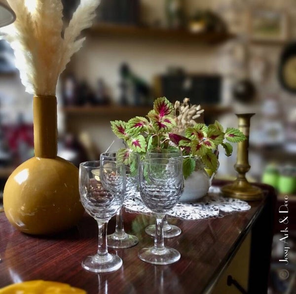 Verres à pied en cristal de Baccarat