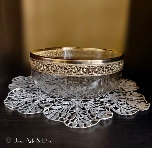 🔘 Ancienne Coupe / Saladier en Cristal Gravé et Monture Ciselée Style Louis XVI – Diamètre 18 cm