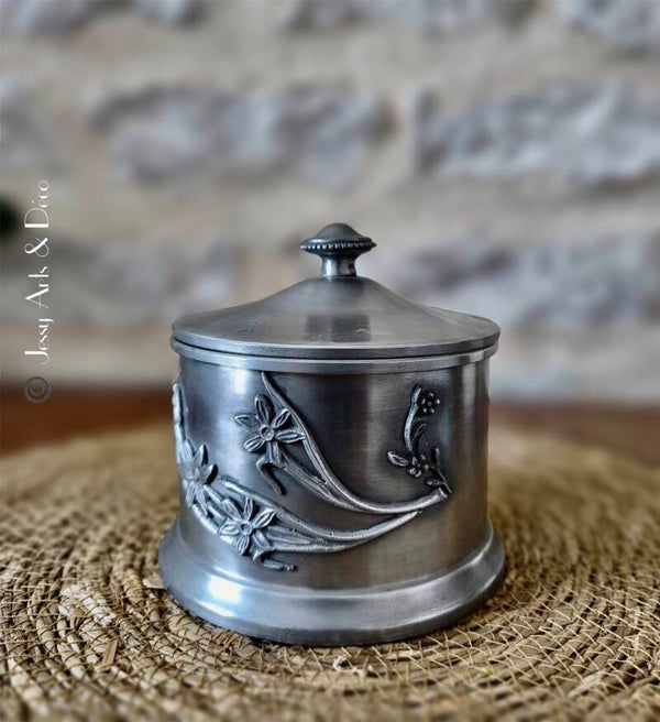 🩶 Boîte en étain à décor floral – Les Étains d’Anjou / Malta