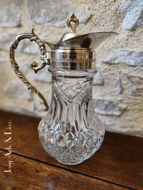 Aiguière en verre ciselé  et métal argenté
