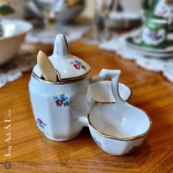 Service à condiments en porcelaine – Décor floral et dorures