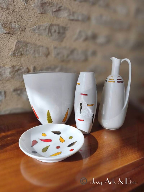 Objets de décoration peints à la main