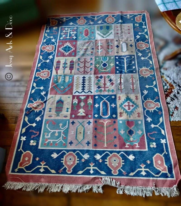 Tapis à motifs géométriques, esprit kilim – environ 200 × 125 cm