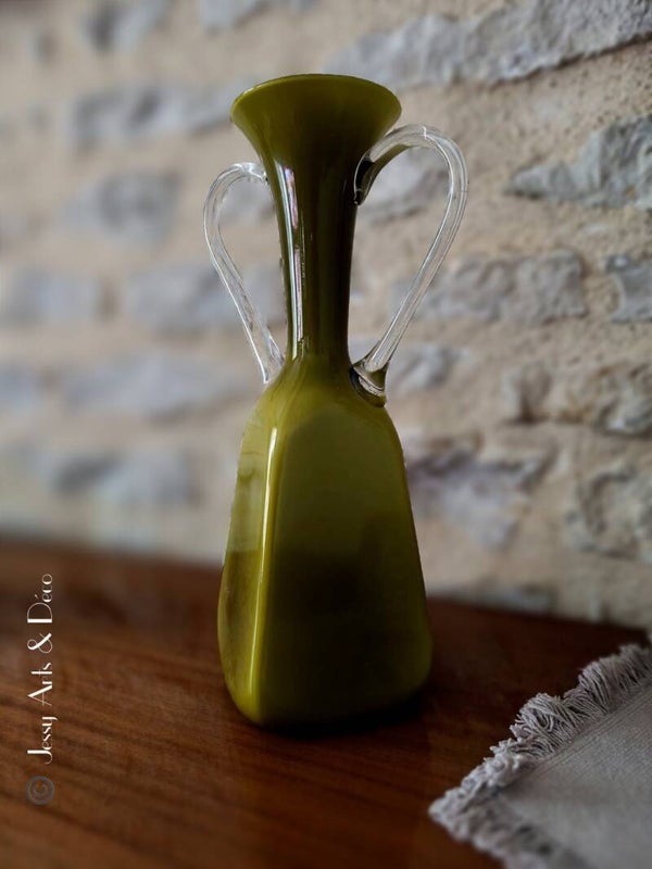 Vase vintage en opaline
