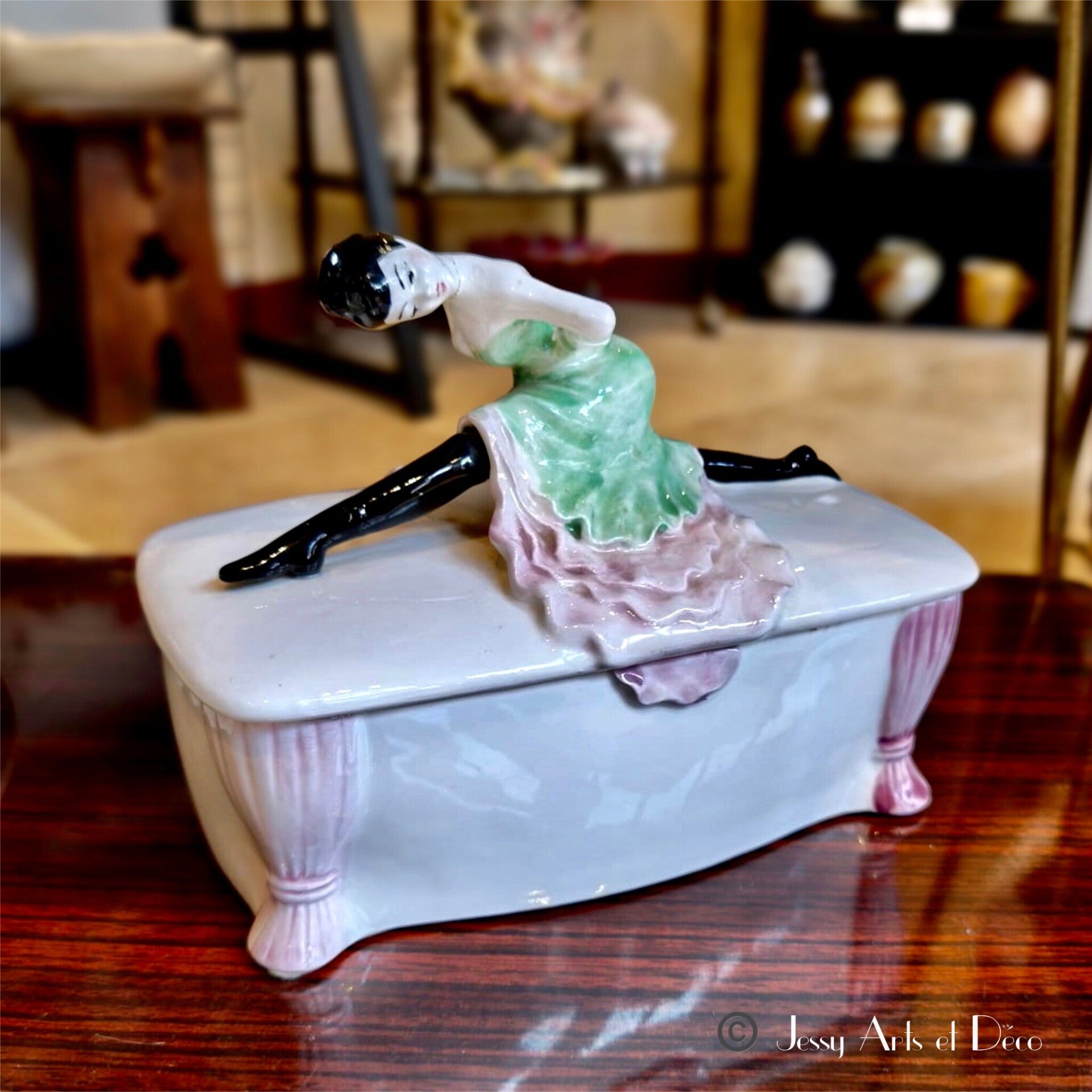 🧚🏼 Boîte à décor de danseuse