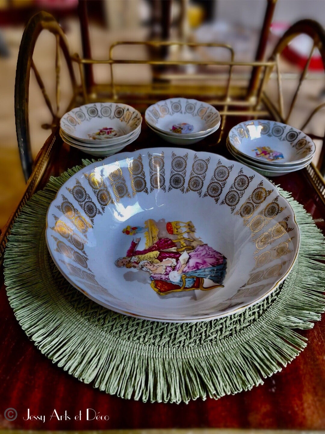 🍵 Service à dessert en porcelaine Bavaria – Scènes galantes et dorures – 9 pièces