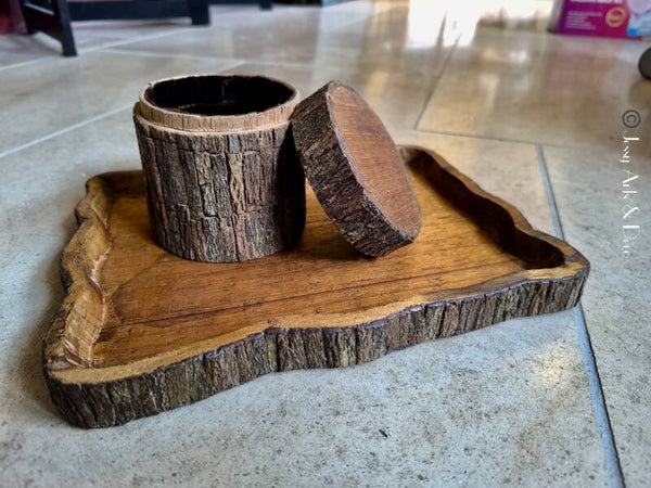 Plateau et boîte en bois
