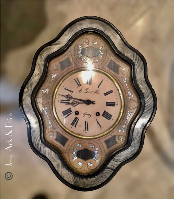 Pendule oeil de boeuf