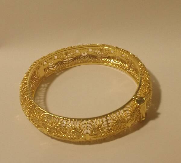 Bracelets placage or 24 carats pour femmes