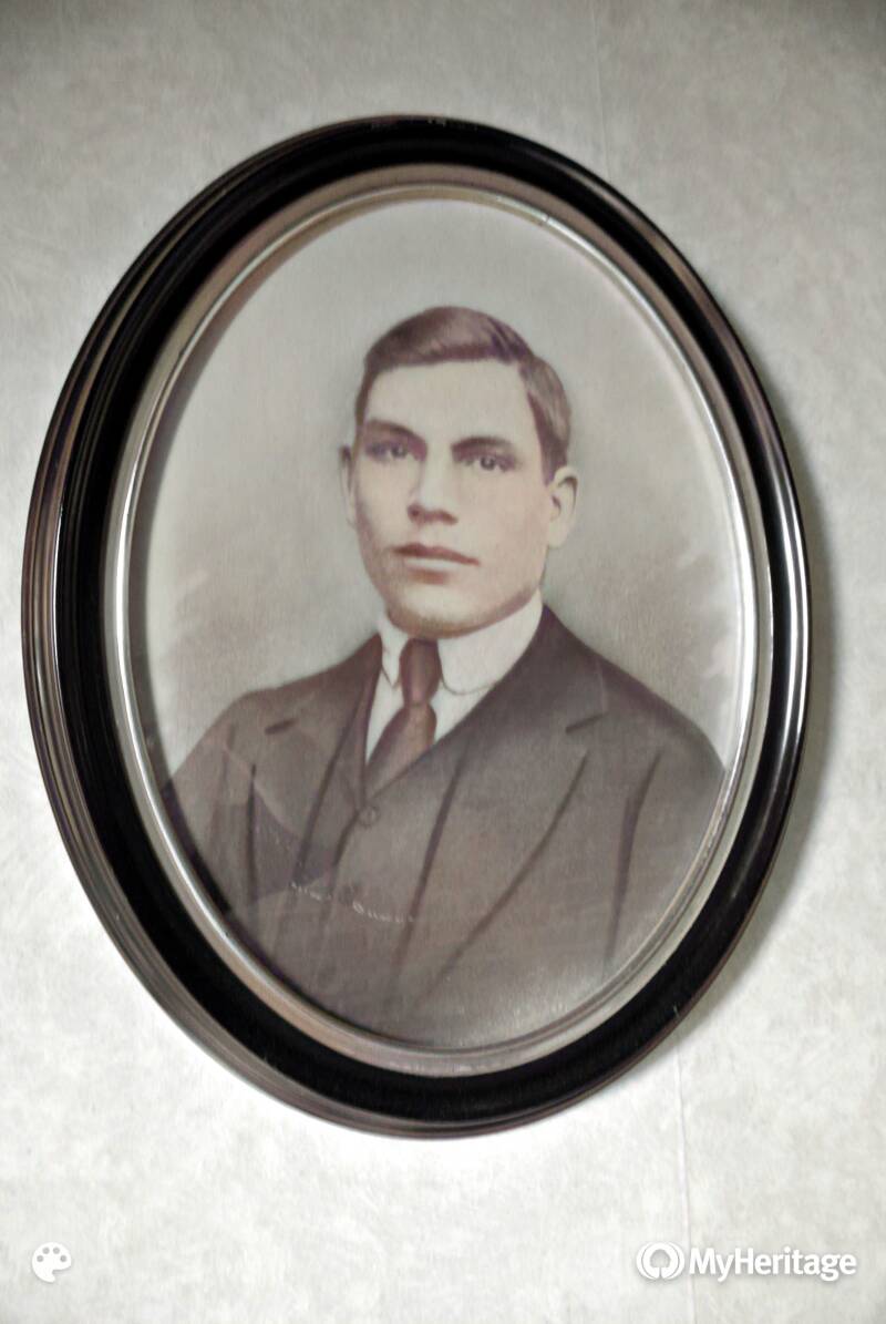 louisleeuws.jpg
