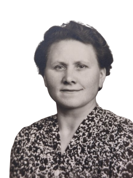 tante_lewis2-removebg-preview-standard.png