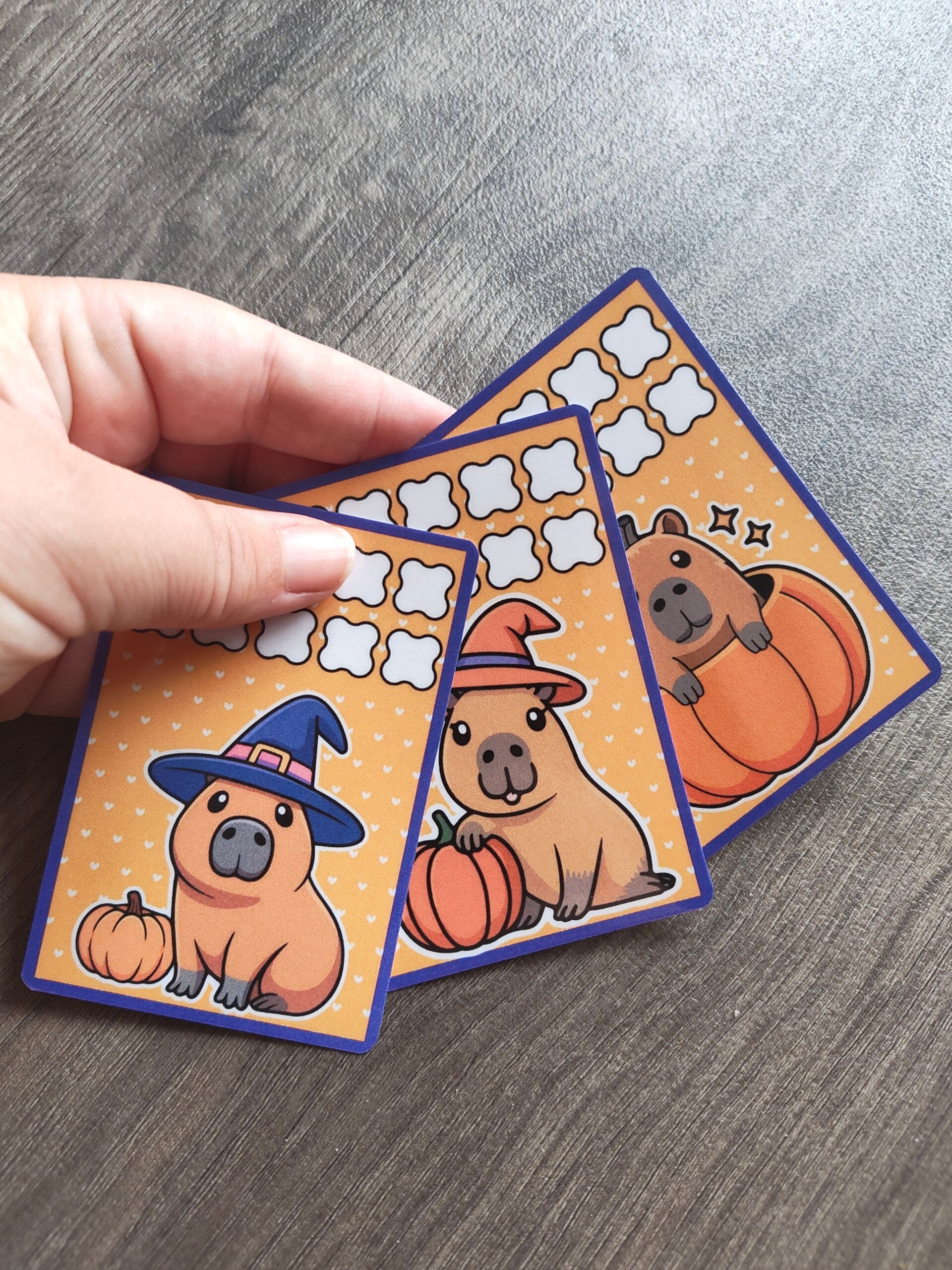 A7 halloween capibara