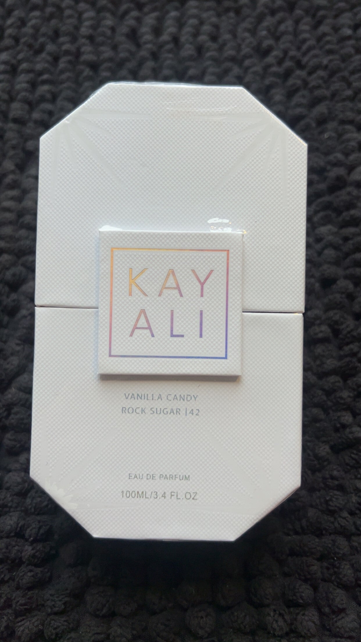 Kayali Vanilla Candy Rock