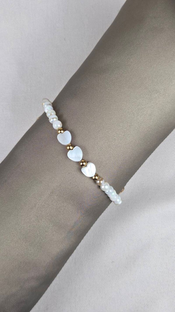 Delicate Shell hearts