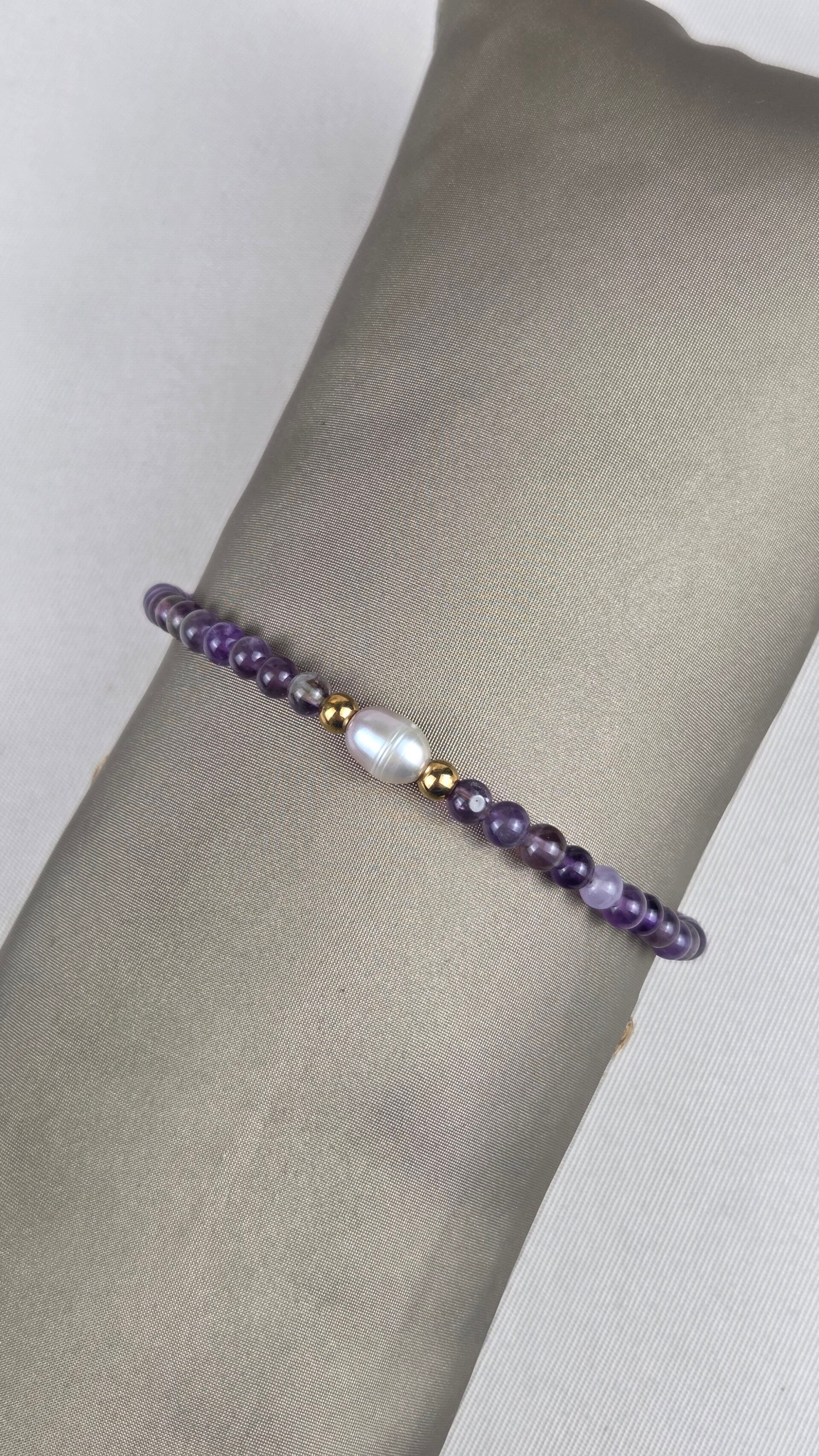 Delicate Amethist & Pearl