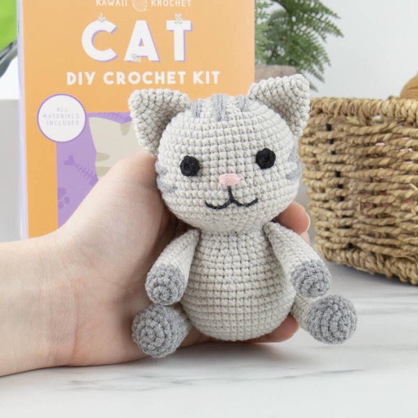 KIT DE GANCHILLO CON GATO / CROCHET KIT CAT