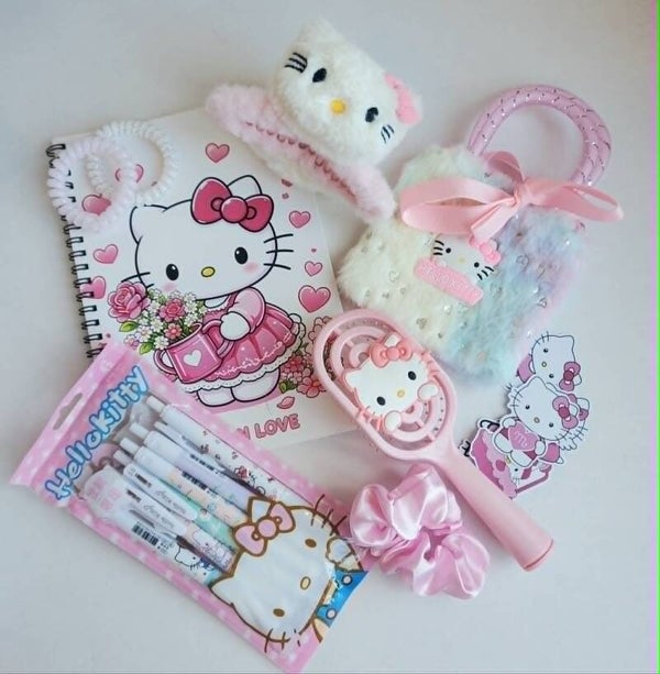 Hello Kitty Gift Box