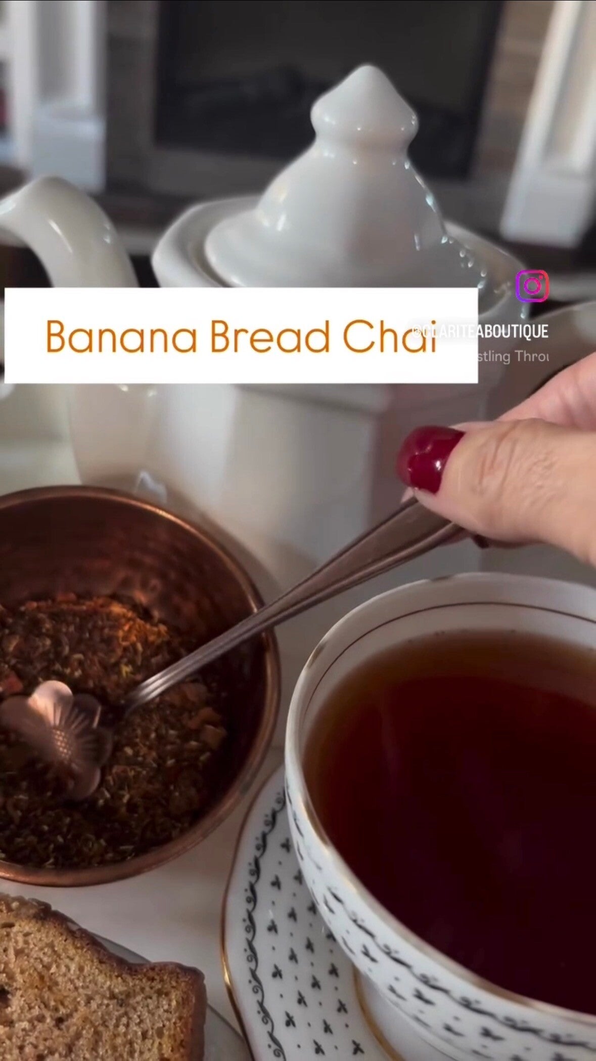 BANANA BREAD CHAI
