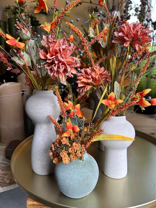 Vaasje incl. Zijden bloemen M