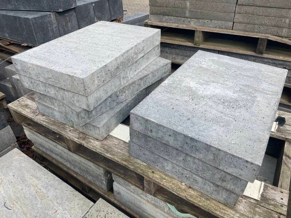 7 stuks Oud Hollandse tegel 60x40x7cm Grijs RESTPARTIJ Gehele partij voor: