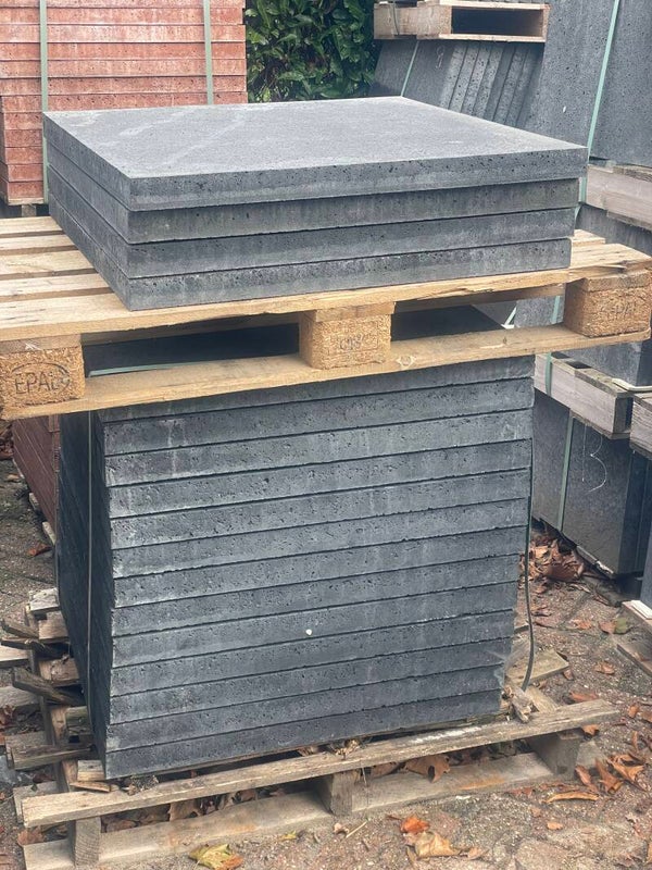 17 stuks Oud Hollandse tegels 80x80x5cm Antraciet RESTPARTIJ Gehele partij voor: