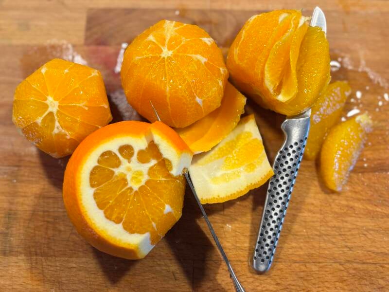Sinaasappel snijden