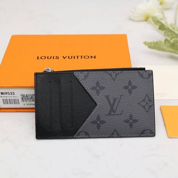 LV Etui