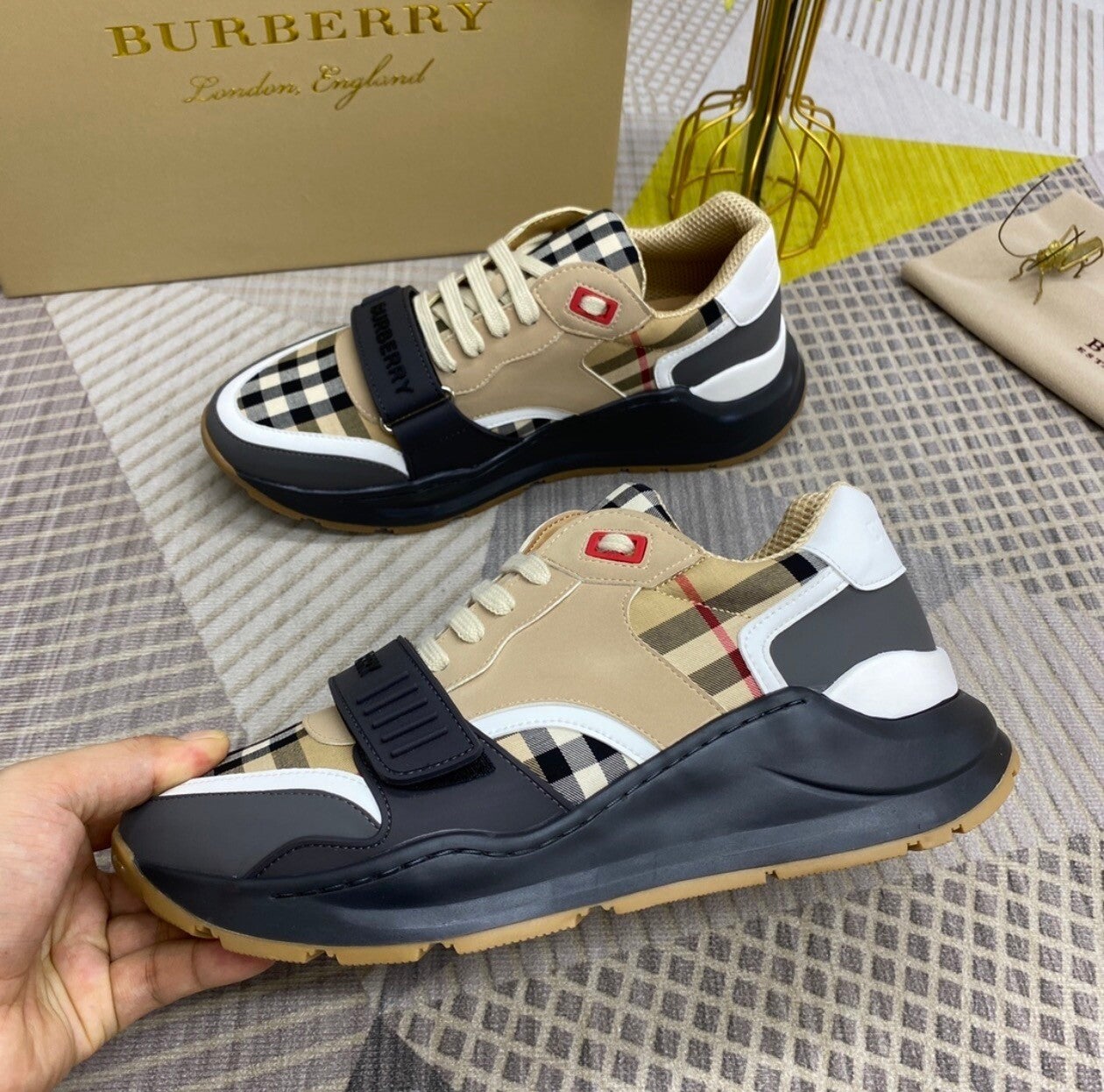 Burberry Sneaker