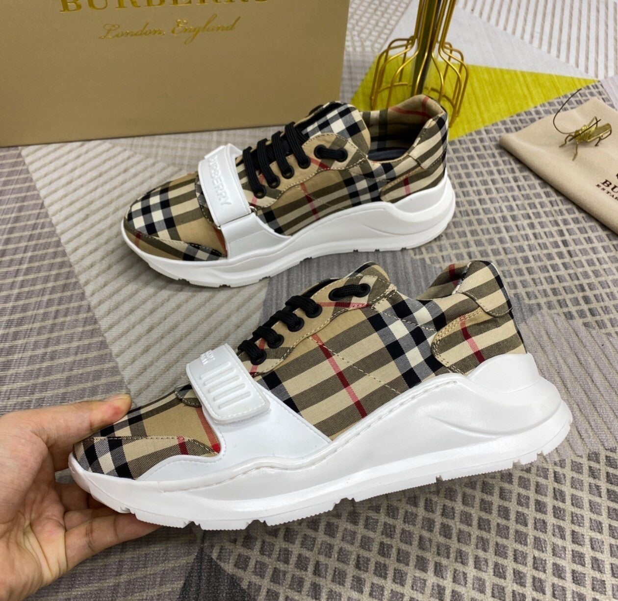 Burberry Sneaker