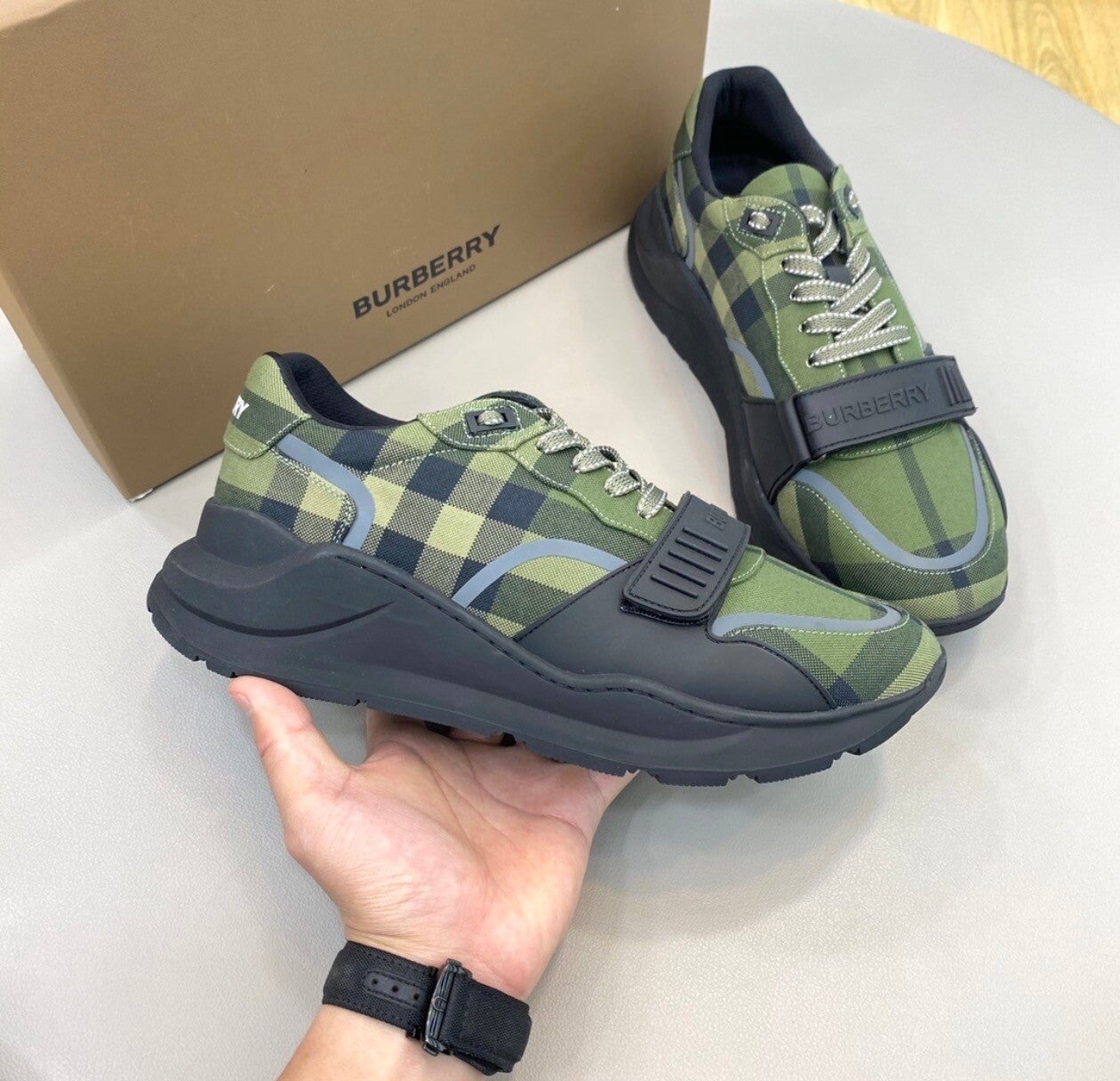 Burberry Sneaker