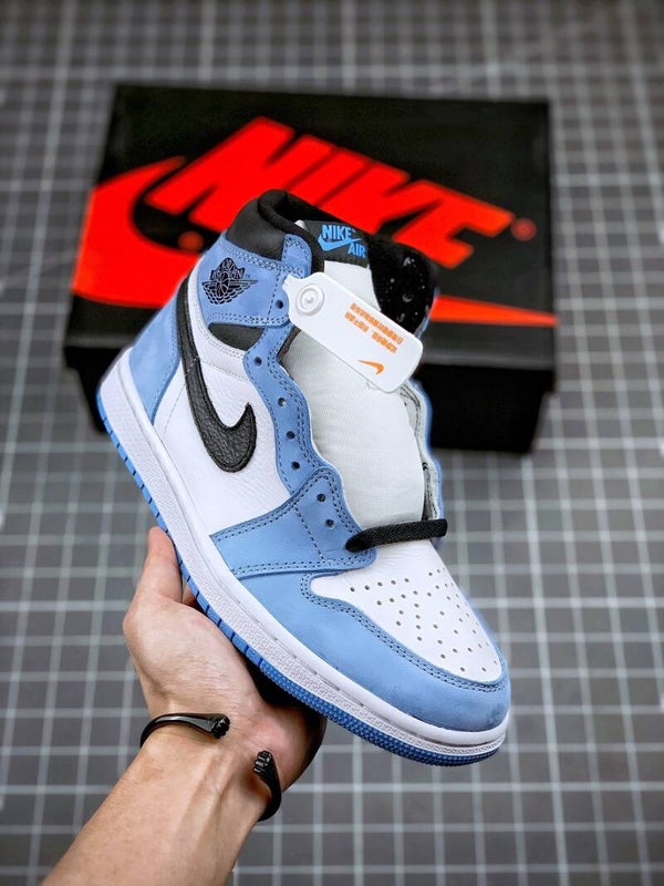 Air Jordan 1 High University Blue