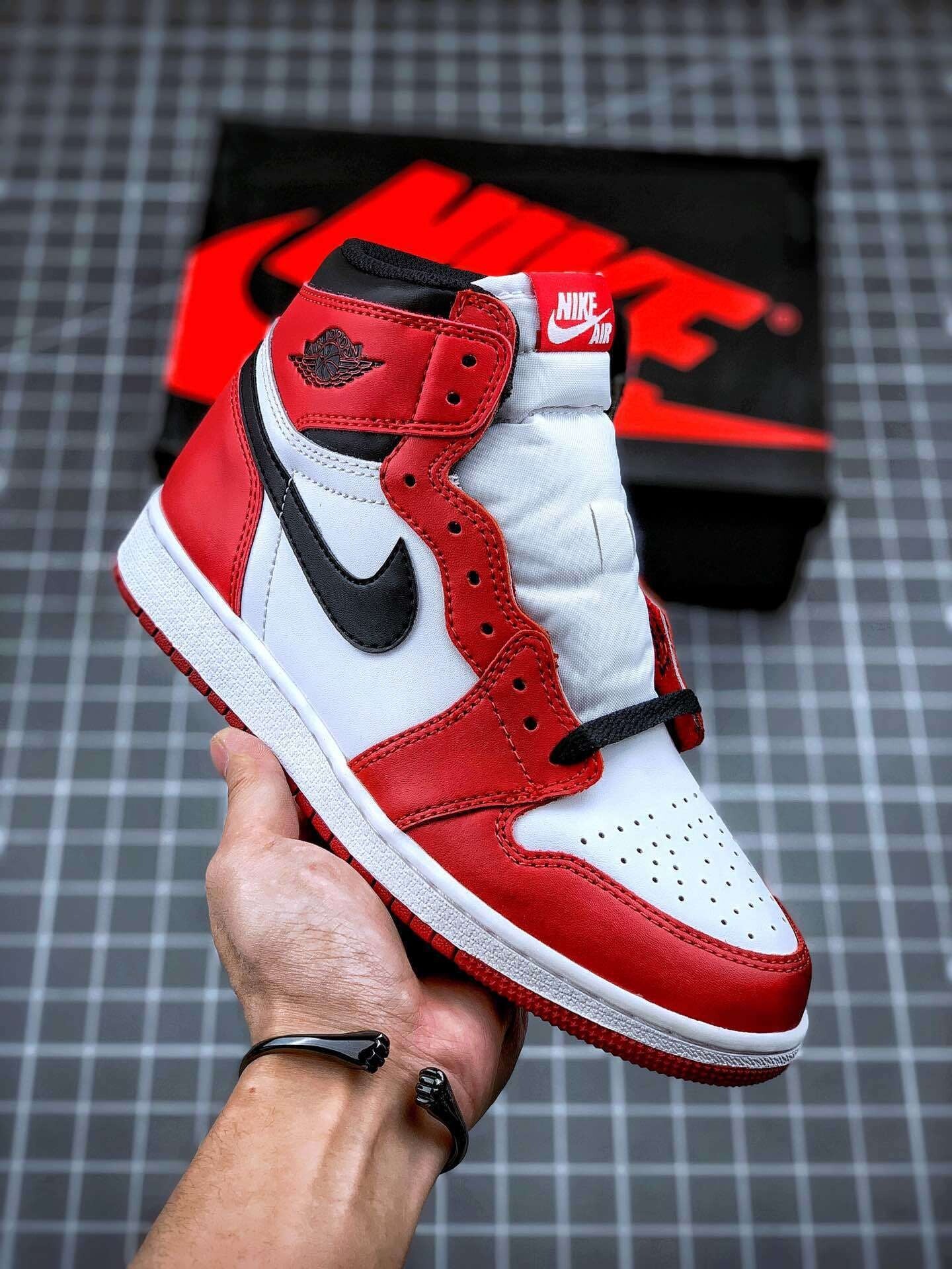 Air Jordan 1 GS