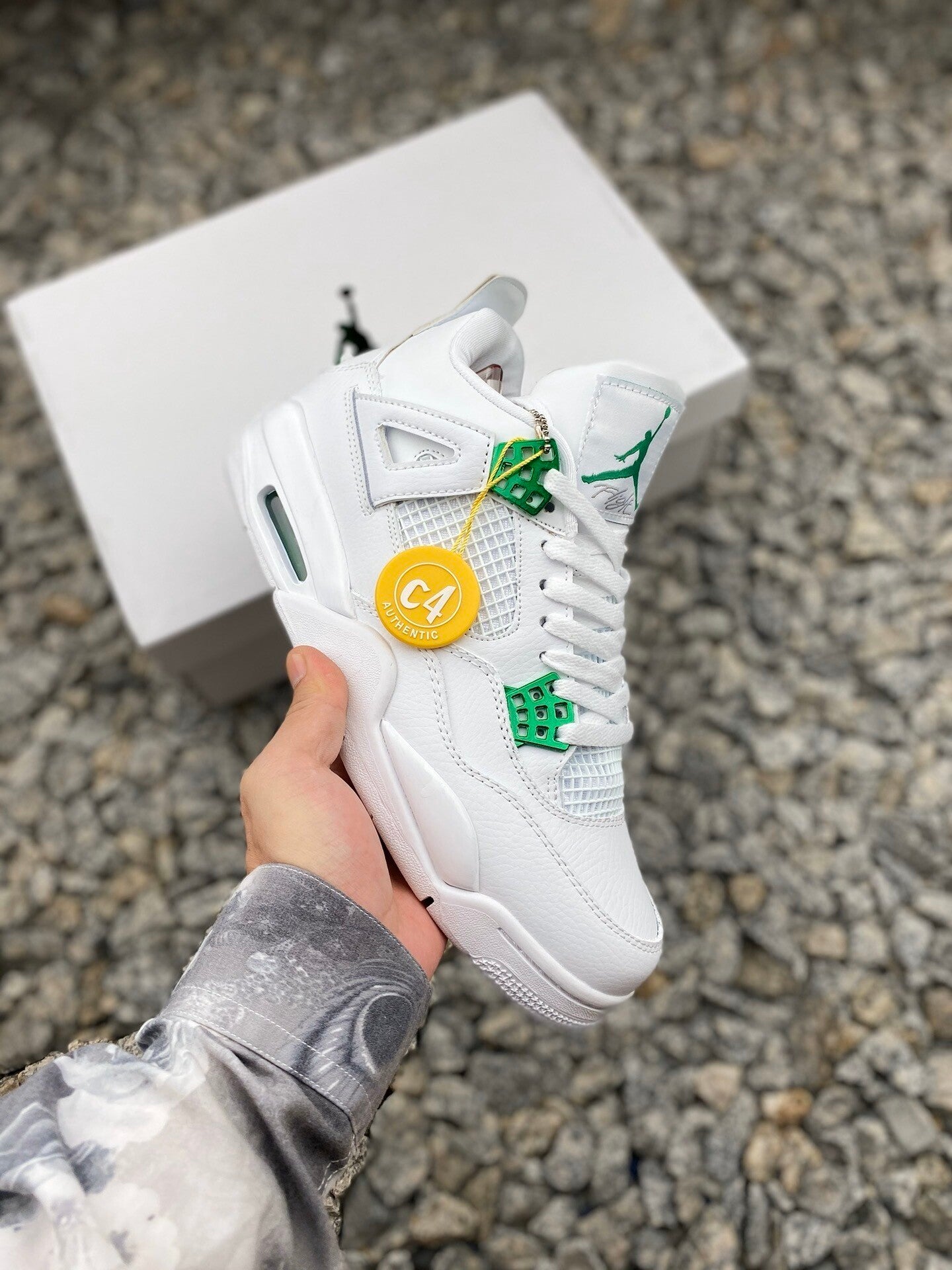 Air Jordan 4 Retro Green Metallic